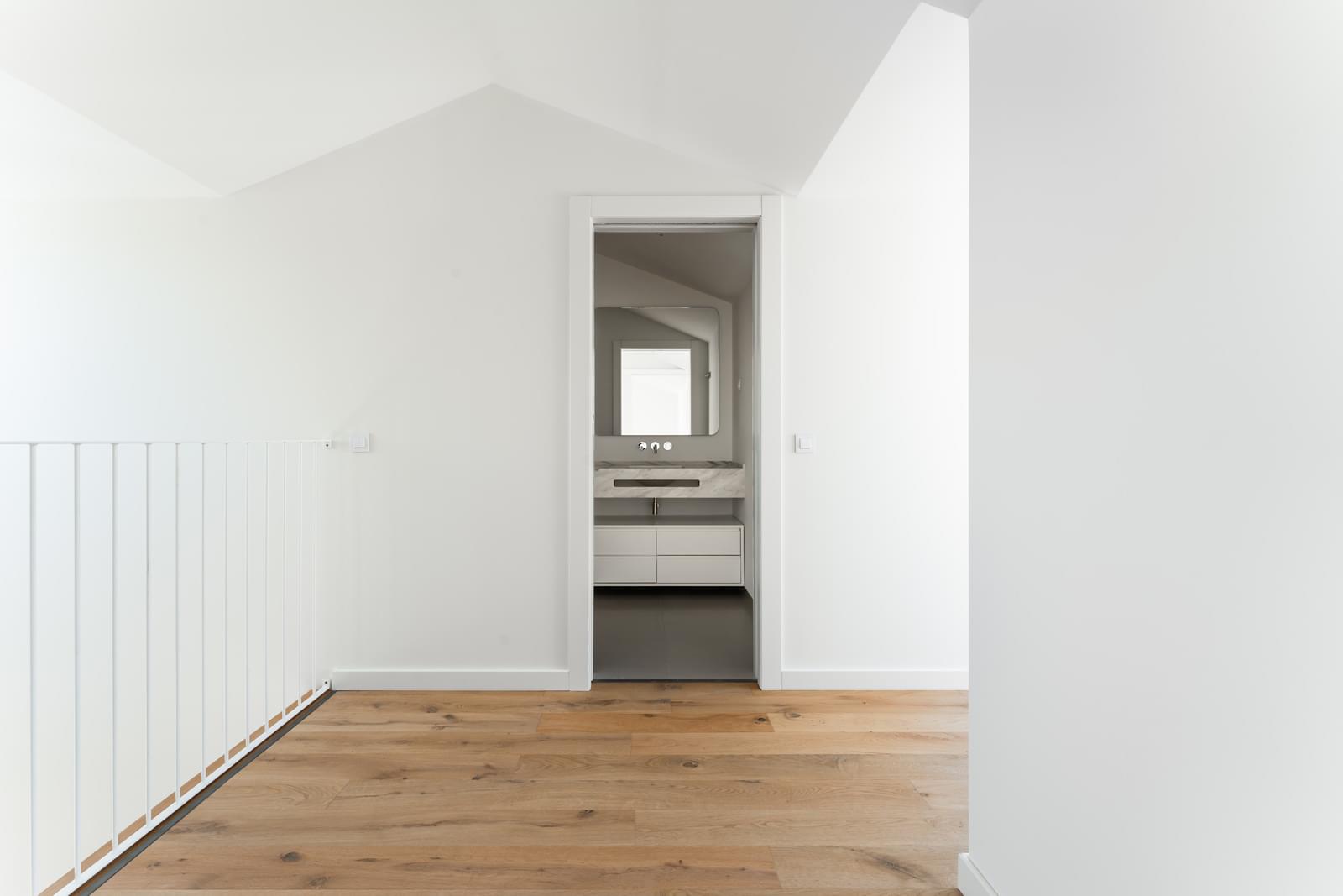 2 Bedroom Apartment/Flat's Image 9