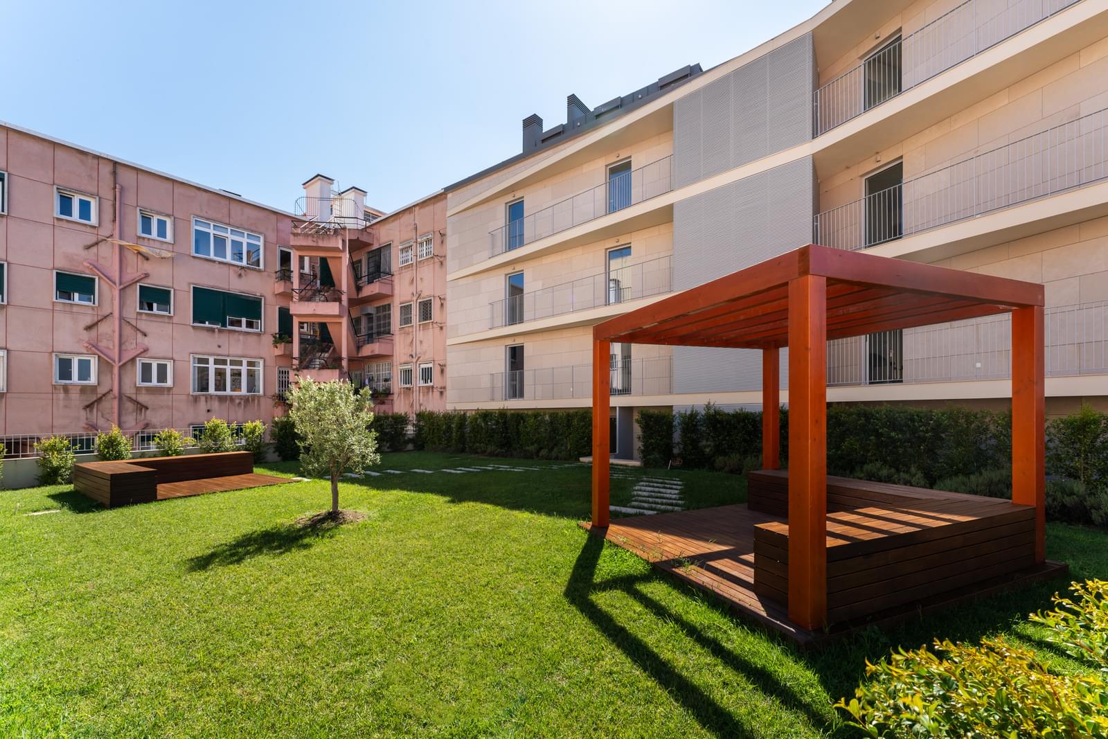 2 Bedroom Apartment/Flat's Image 33