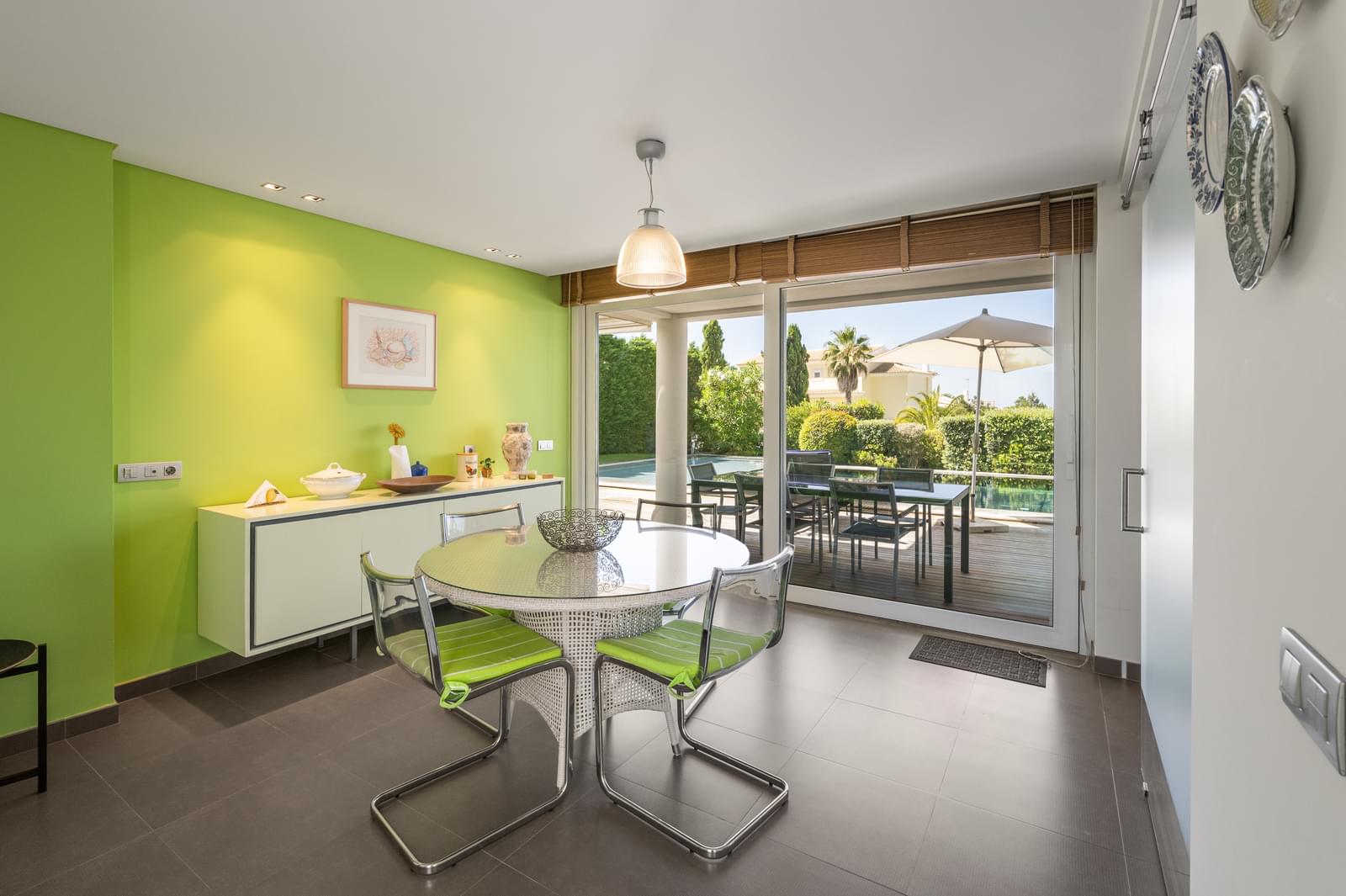4 Bedroom Villa/Townhouse's Image 7