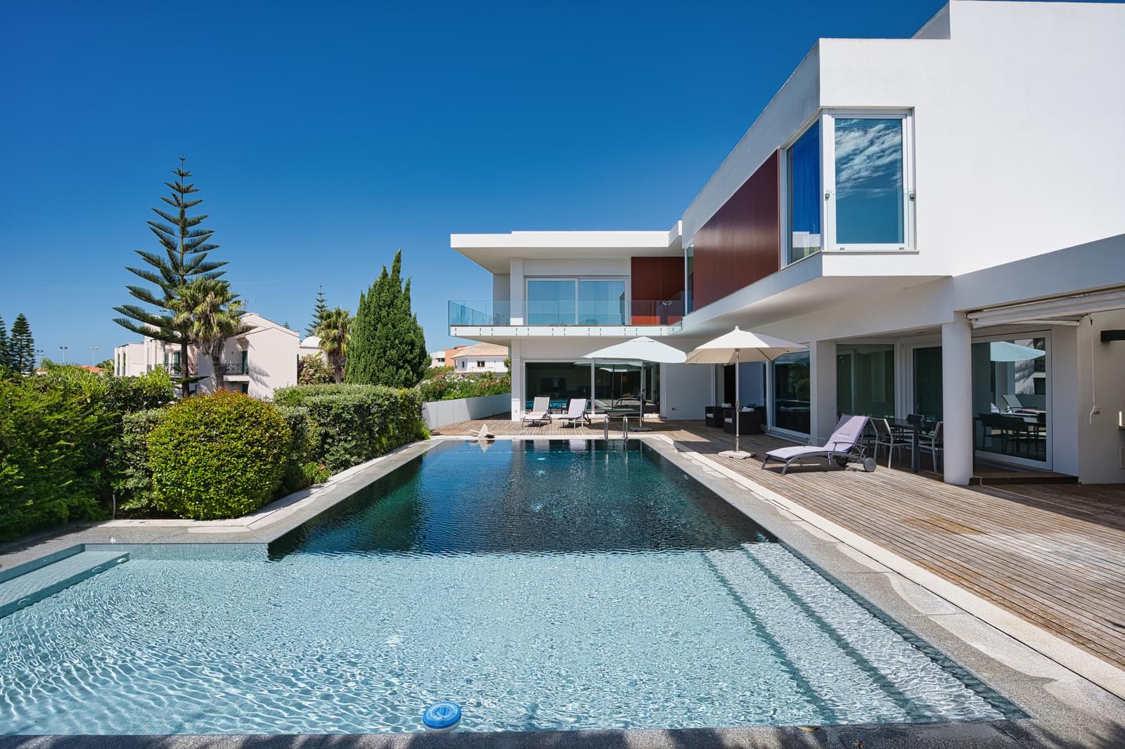 4 Bedroom Villa/Townhouse's Image 32