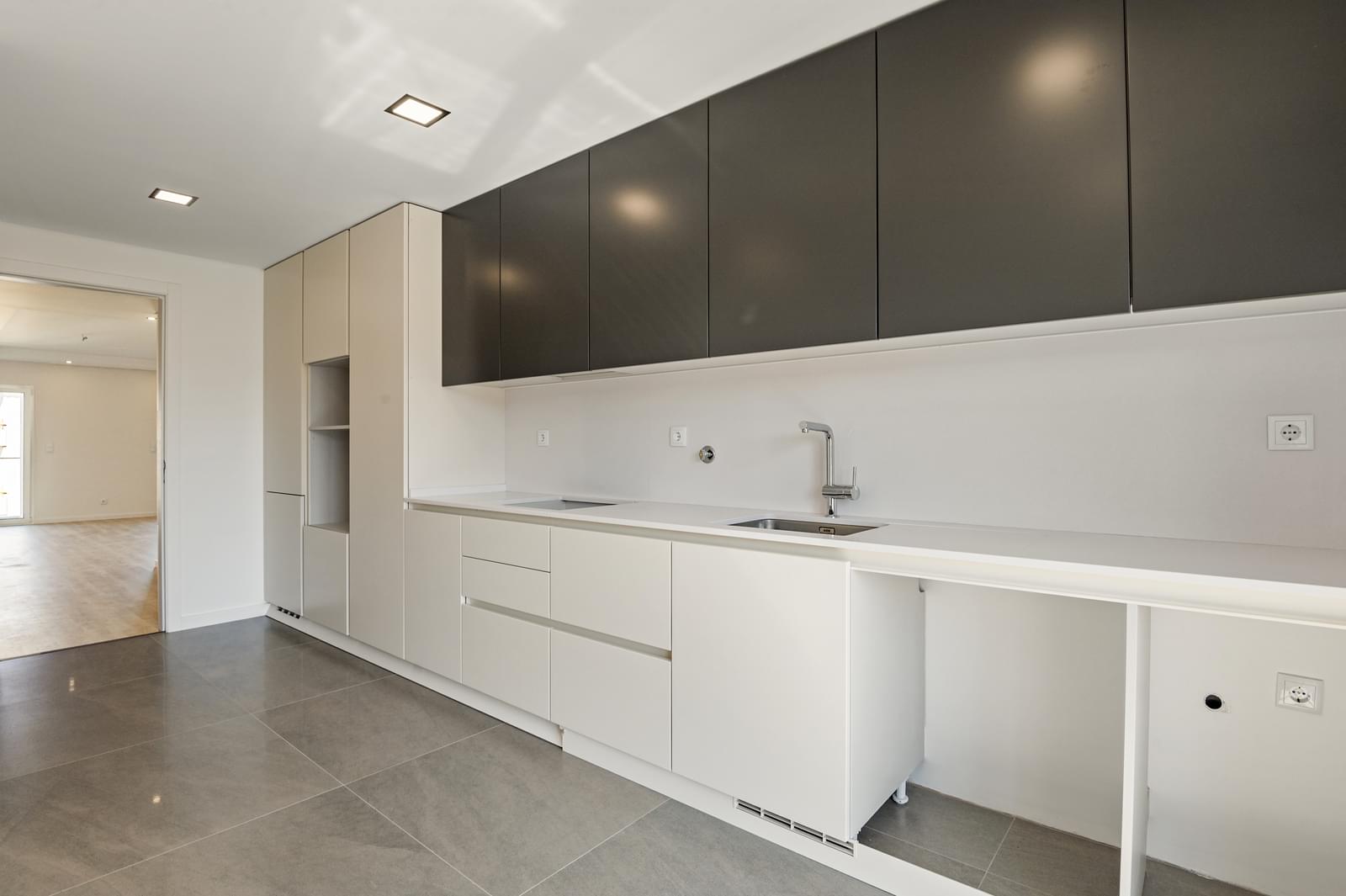 Apartamento T2 com estacionamento, Parede, Cascais - Imagem 15