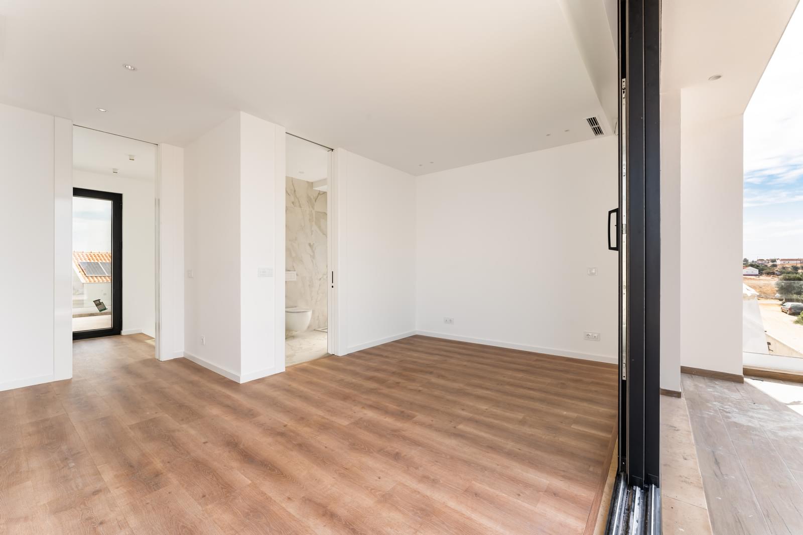 Moradia Isolada T4 com piscina, Alcochete - Imagem 35