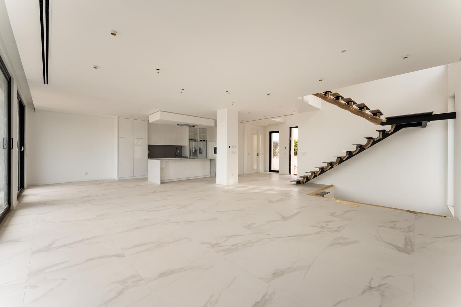 Moradia Isolada T4 com piscina, Alcochete - Imagem 52