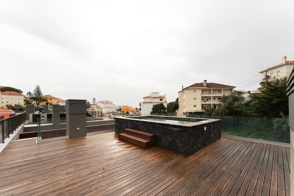 4 Bedroom Penthouse with swimming pool, São João do Estoril, Cascais