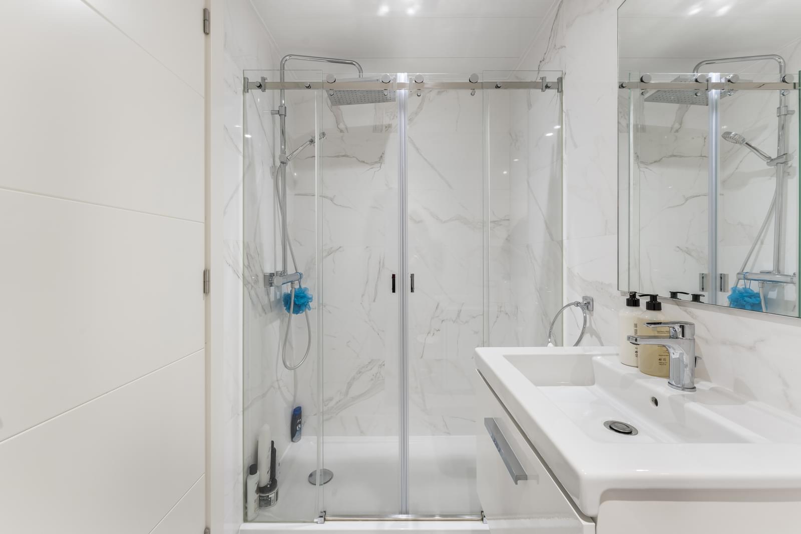 Apartamento T2 com estacionamento, Miraflores, Oeiras - Imagem 13