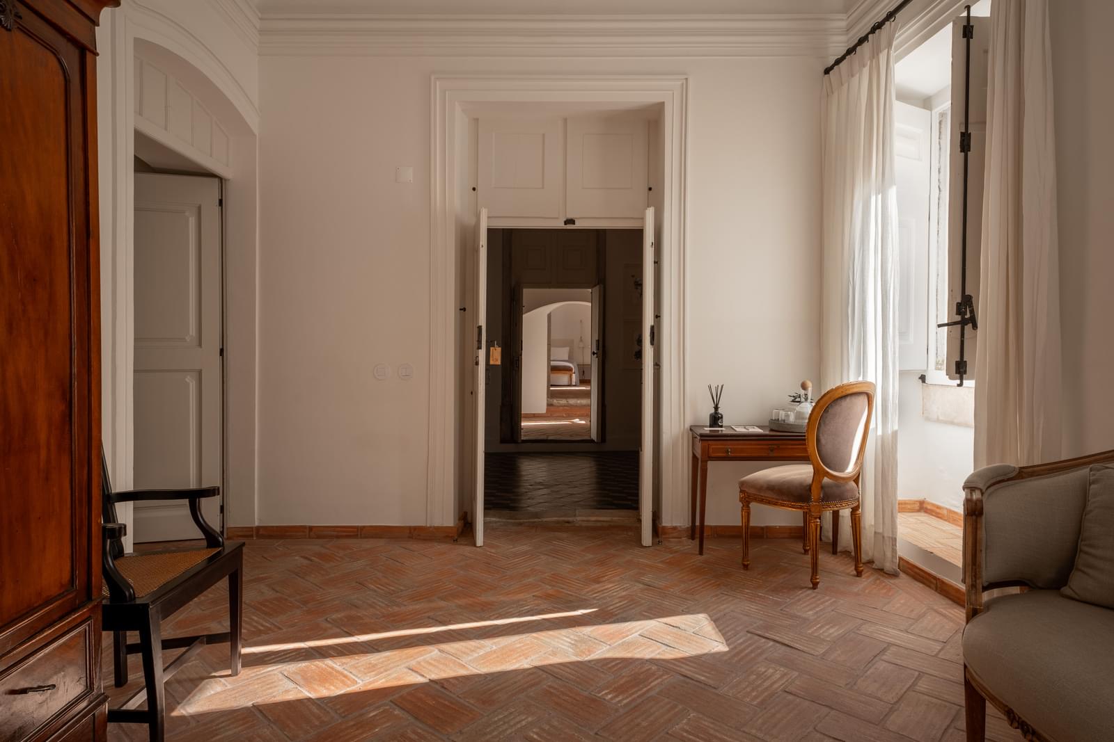 11 Bedroom Other's Image 33