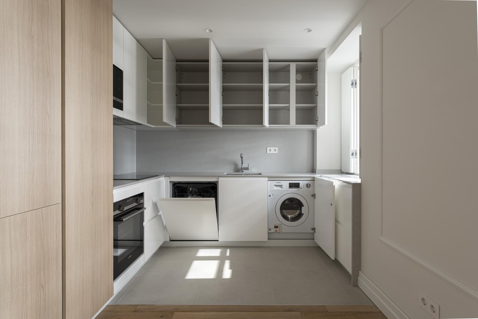 1 Bedroom Apartment/Flat's Image 8