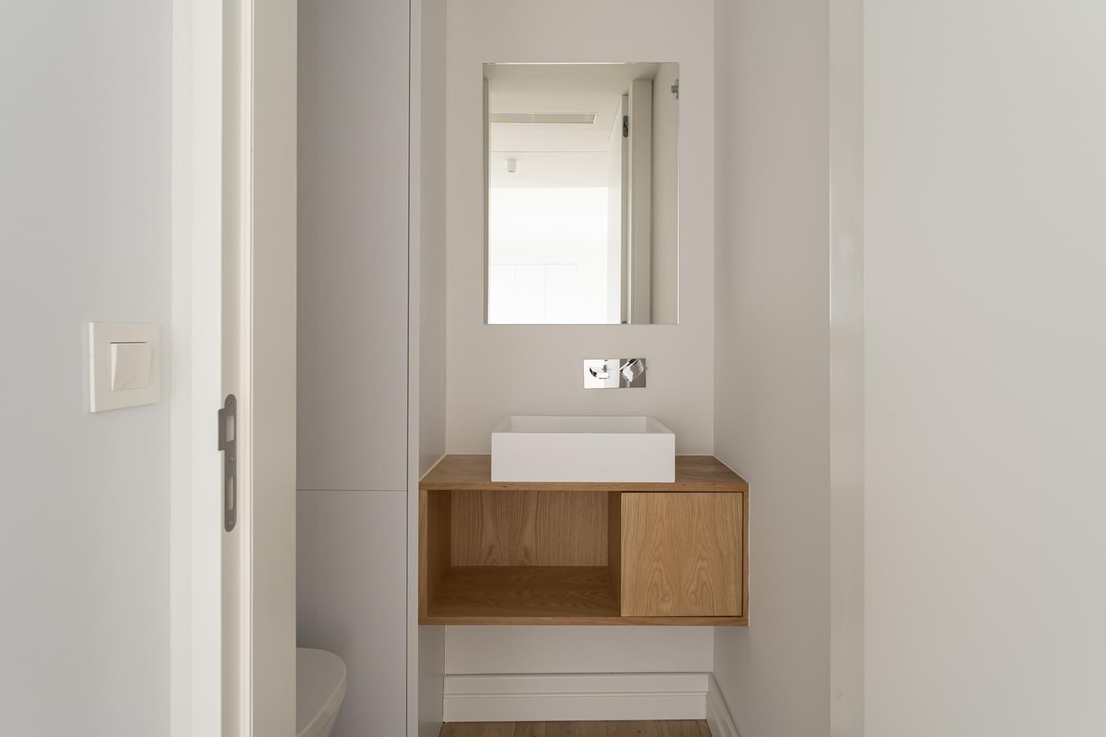 1 Bedroom Apartment/Flat's Image 5
