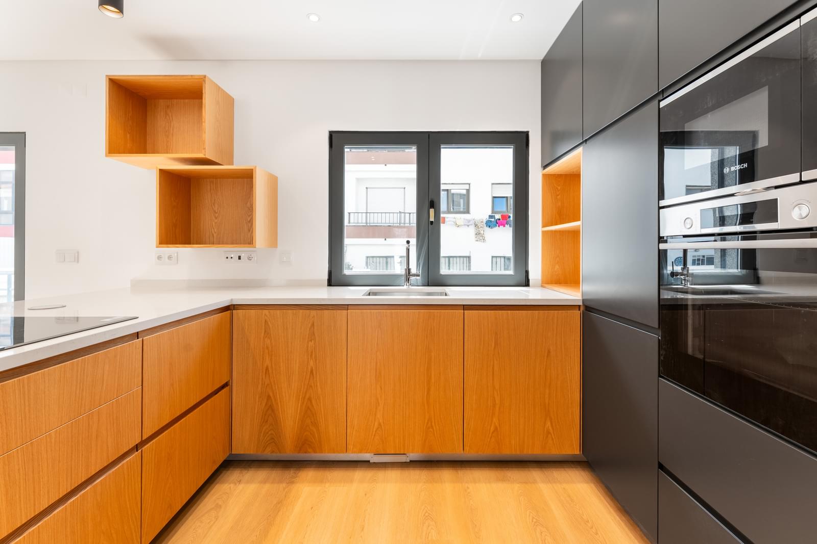 Moradia T3 com jardim, Cascais - Imagem 4