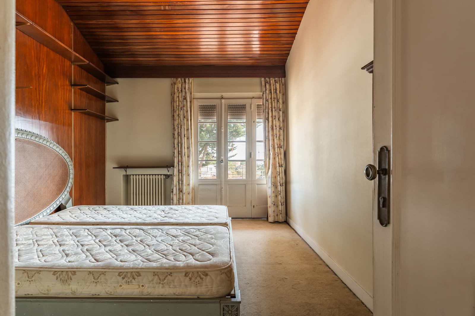 Moradia Isolada T5 + 1 com piscina, Estoril, Cascais - Imagem 15