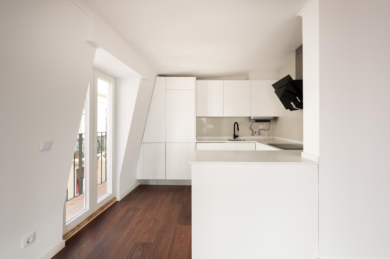 Apartamento T2 com vista, Santa Catarina, Lisboa - Imagem 12