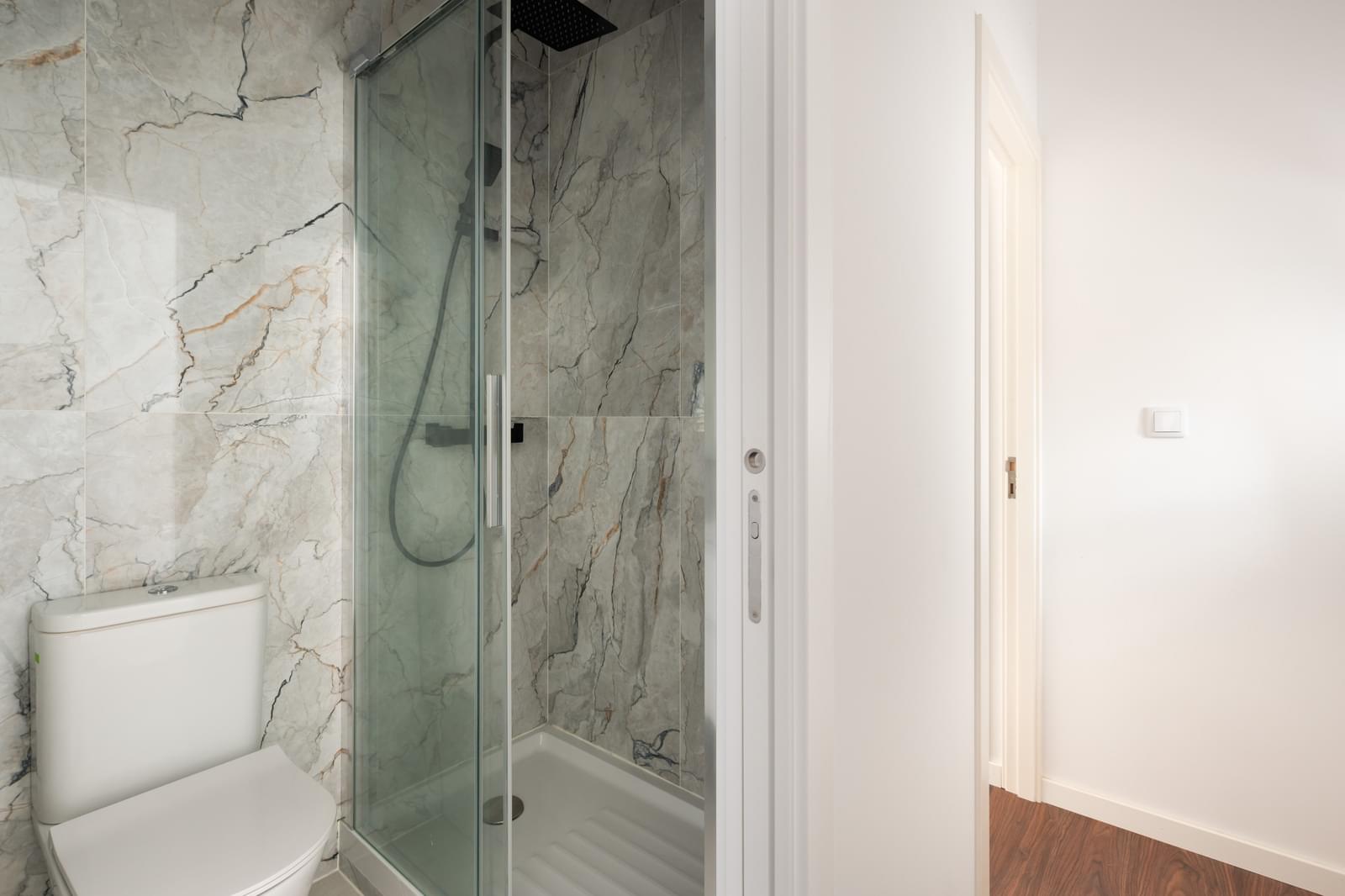 Apartamento T2 com vista, Santa Catarina, Lisboa - Imagem 22