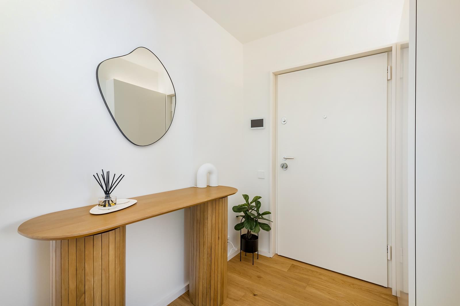 3 Bedroom Apartment/Flat's Image 7
