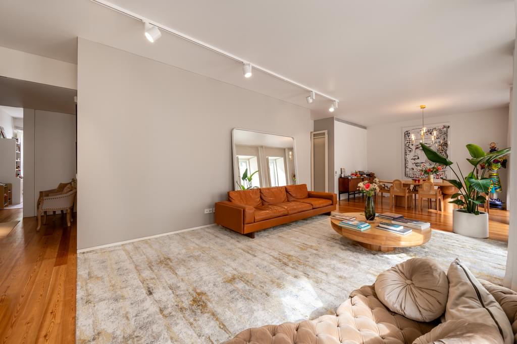 4 Bedroom Apartment with parking, Lapa, Lisboa 2938867188