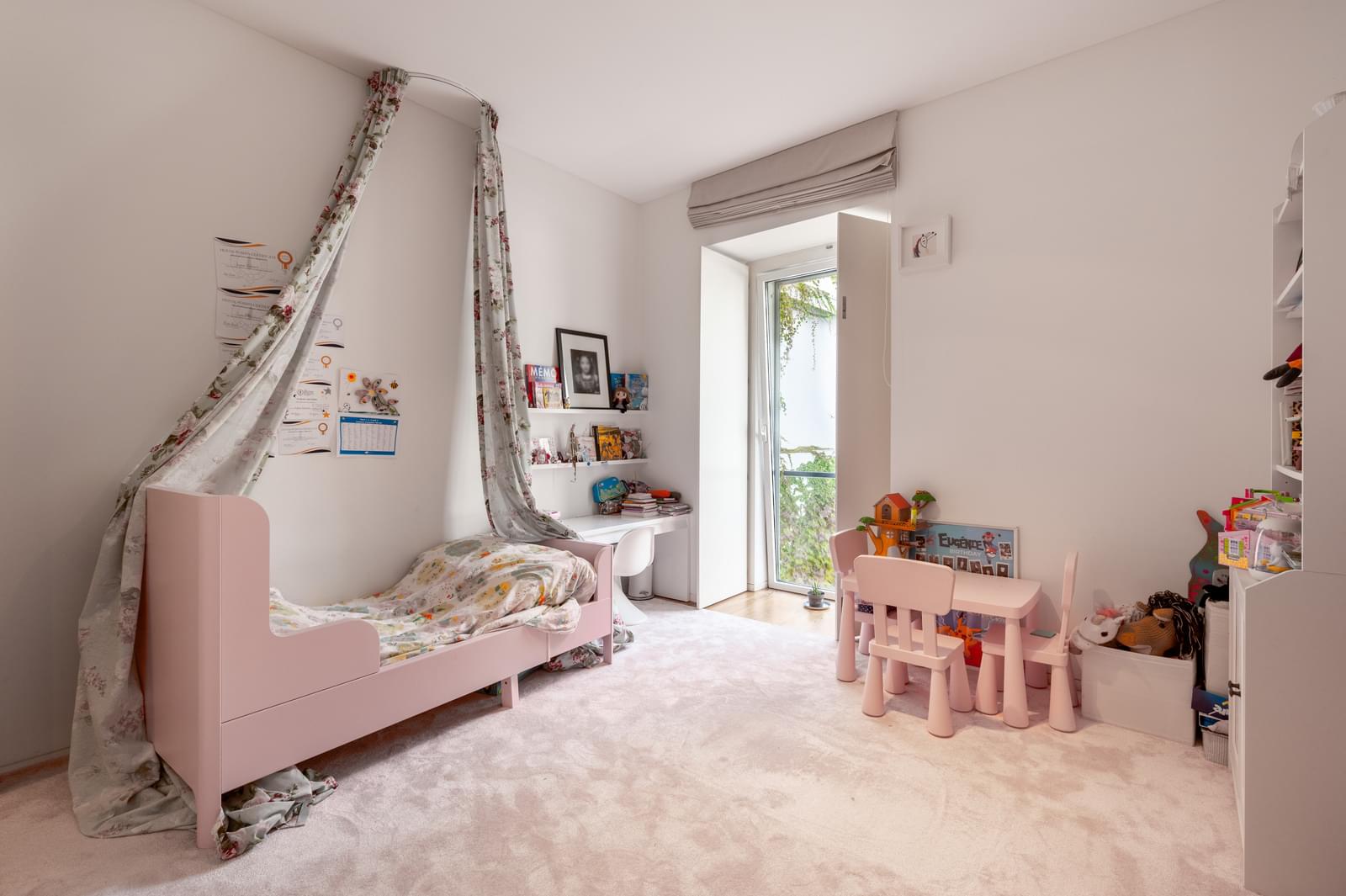Apartamento T4 com estacionamento, Lapa, Lisboa - Imagem 18
