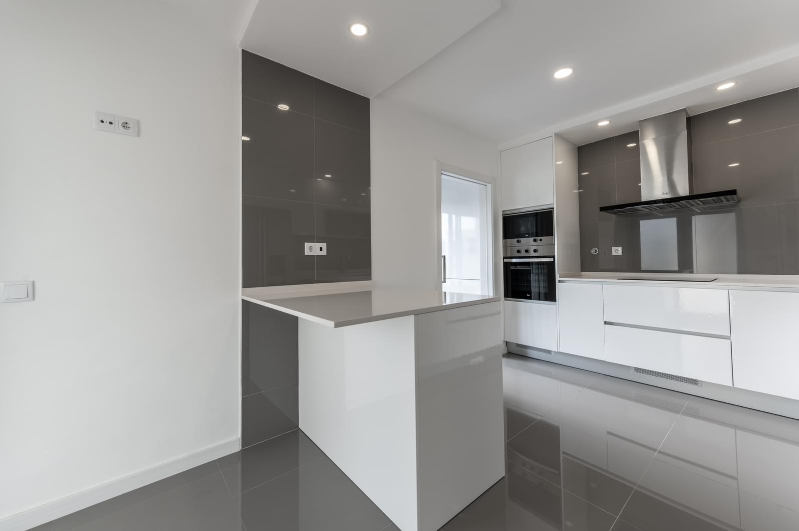 Moradia Isolada T4 com piscina, Azeitão, Setubal - Imagem 12