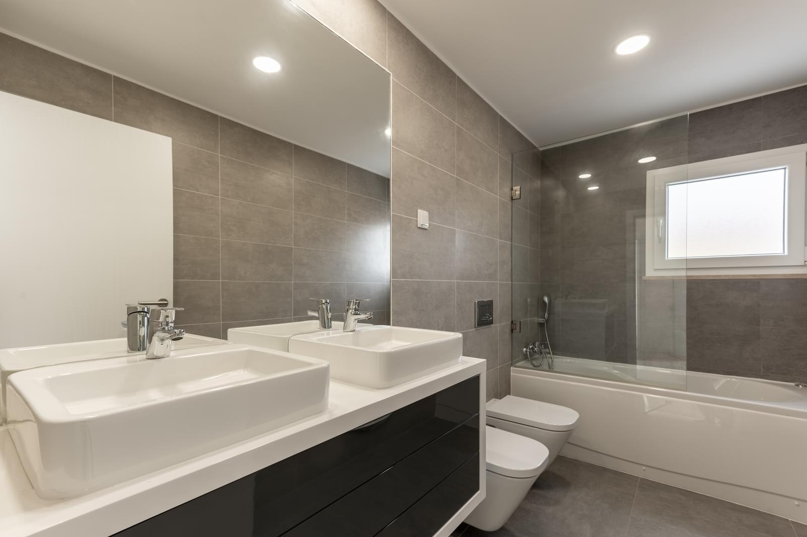 Moradia Isolada T4 com piscina, Azeitão, Setubal - Imagem 32