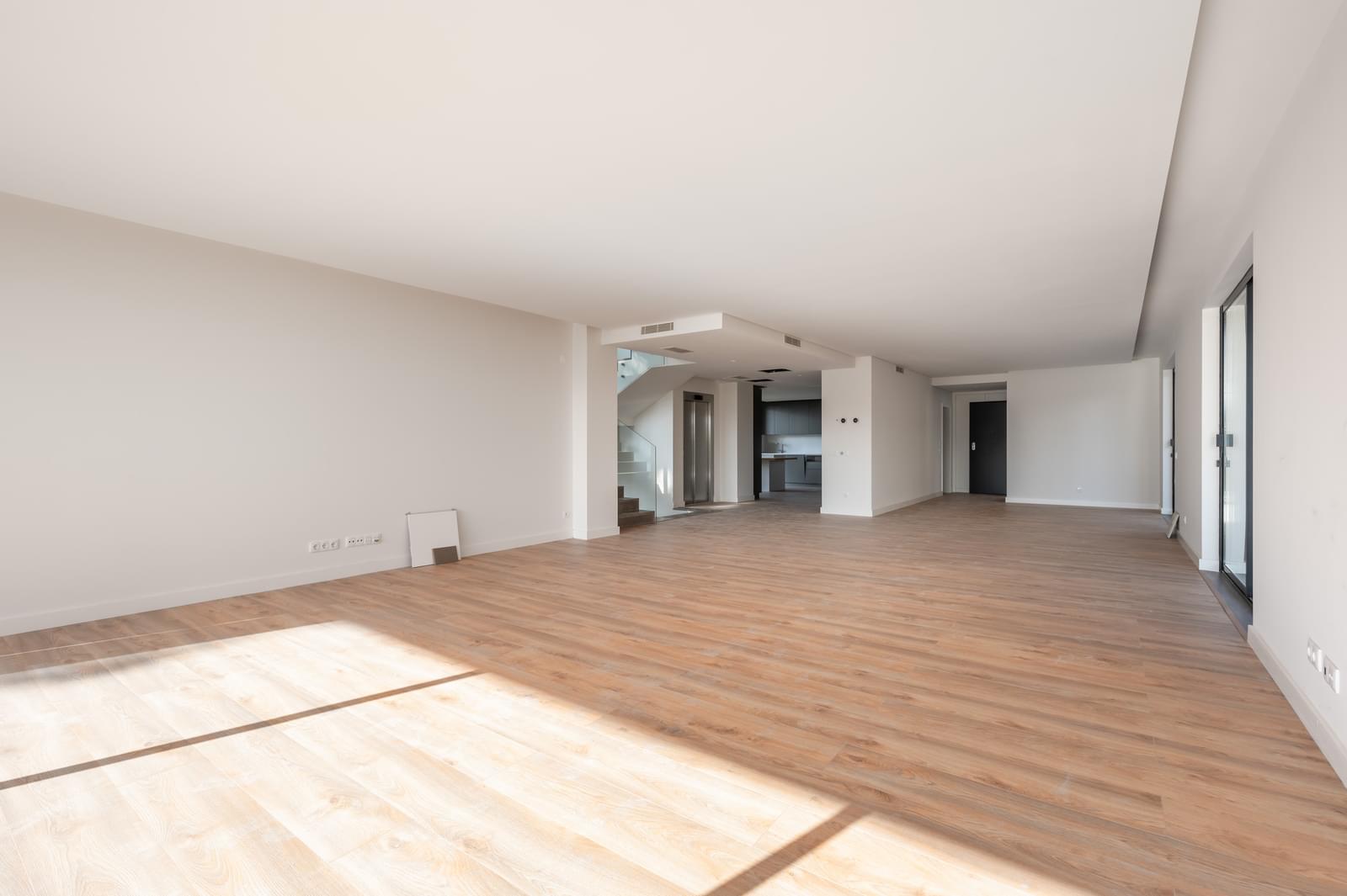 Moradia Isolada T4 com piscina, São João do Estoril, Cascais - Imagem 7