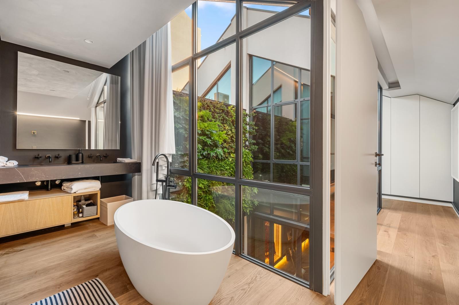 3 Bedroom Apartment/Flat's Image 30