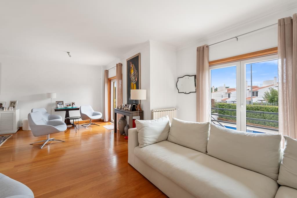 3 Bedroom House with swimming pool, Estoril, Cascais