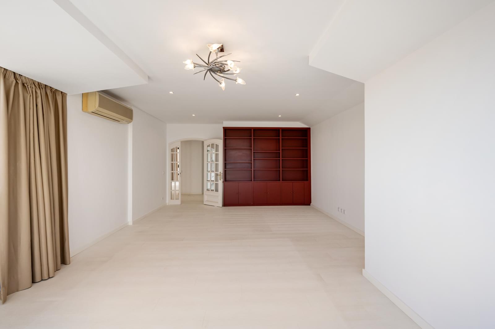 4 Bedroom Apartment/Flat's Image 25