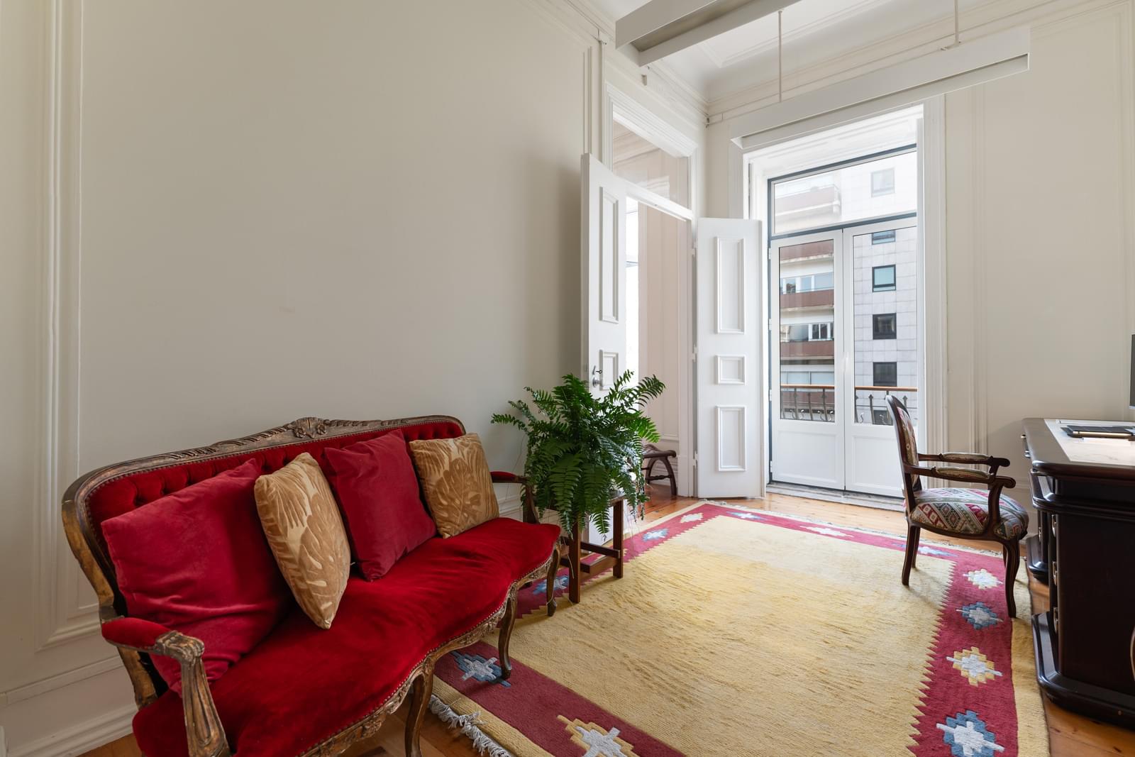 Apartamento T4 + 3 com varanda, Avenida da Liberdade, Lisboa - Imagem 22
