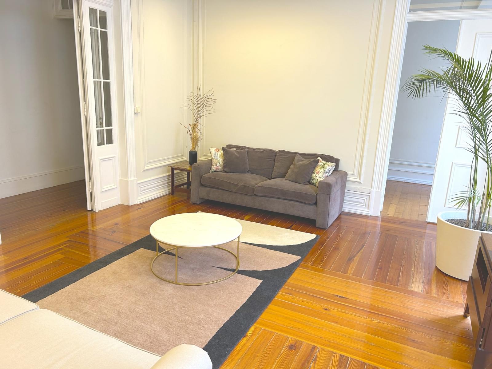 Apartamento T4 + 3 com varanda, Avenida da Liberdade, Lisboa - Imagem 7