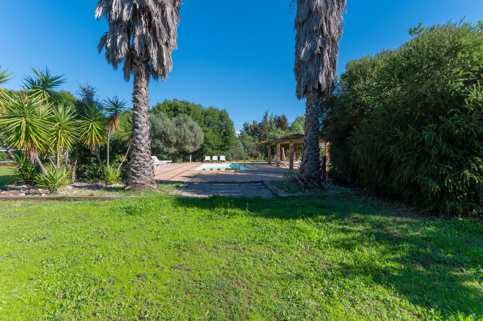 13 Bedroom Farm/Ranch/Plantation's Image 37
