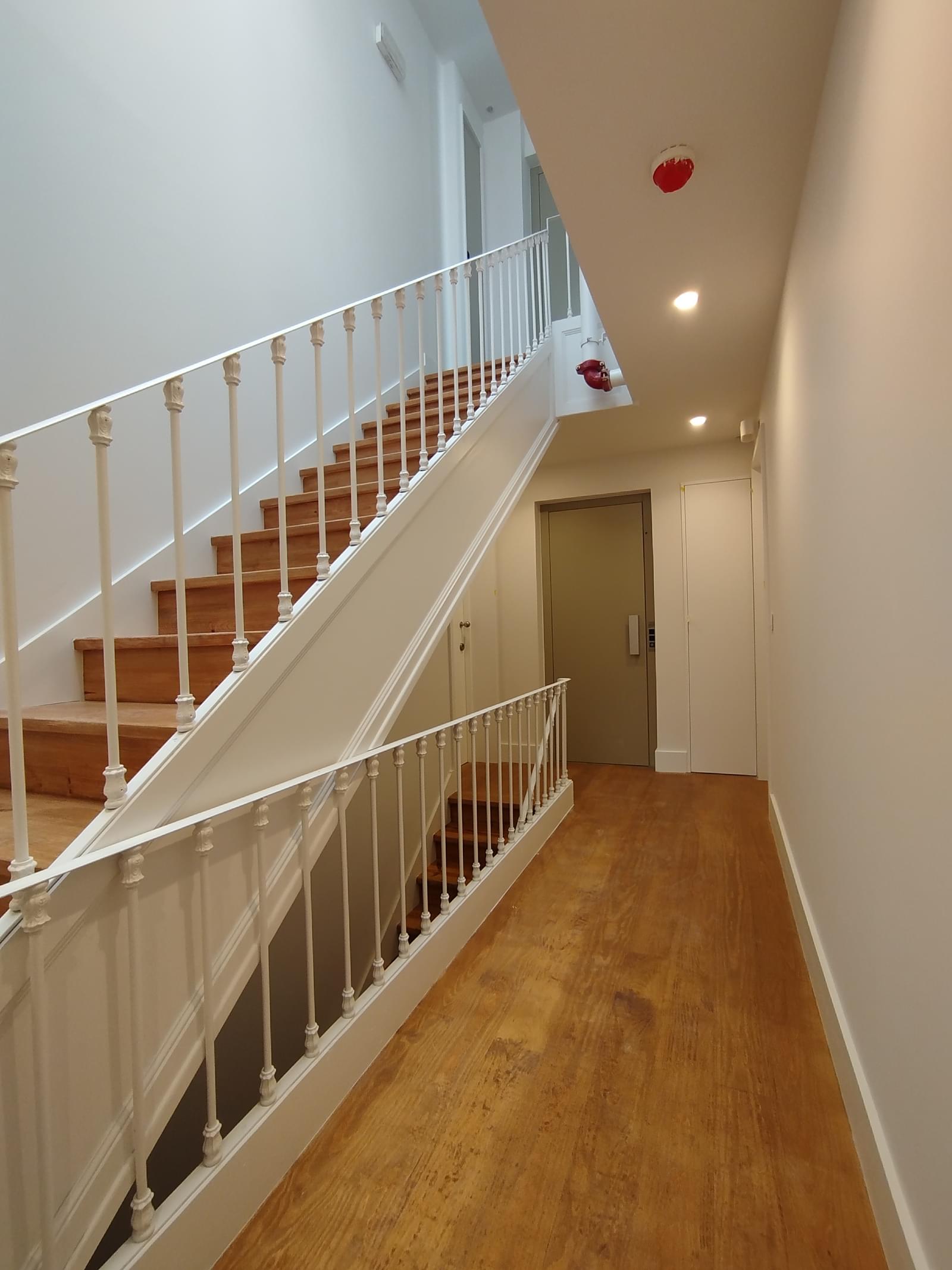 2 Bedroom Apartment/Flat's Image 8