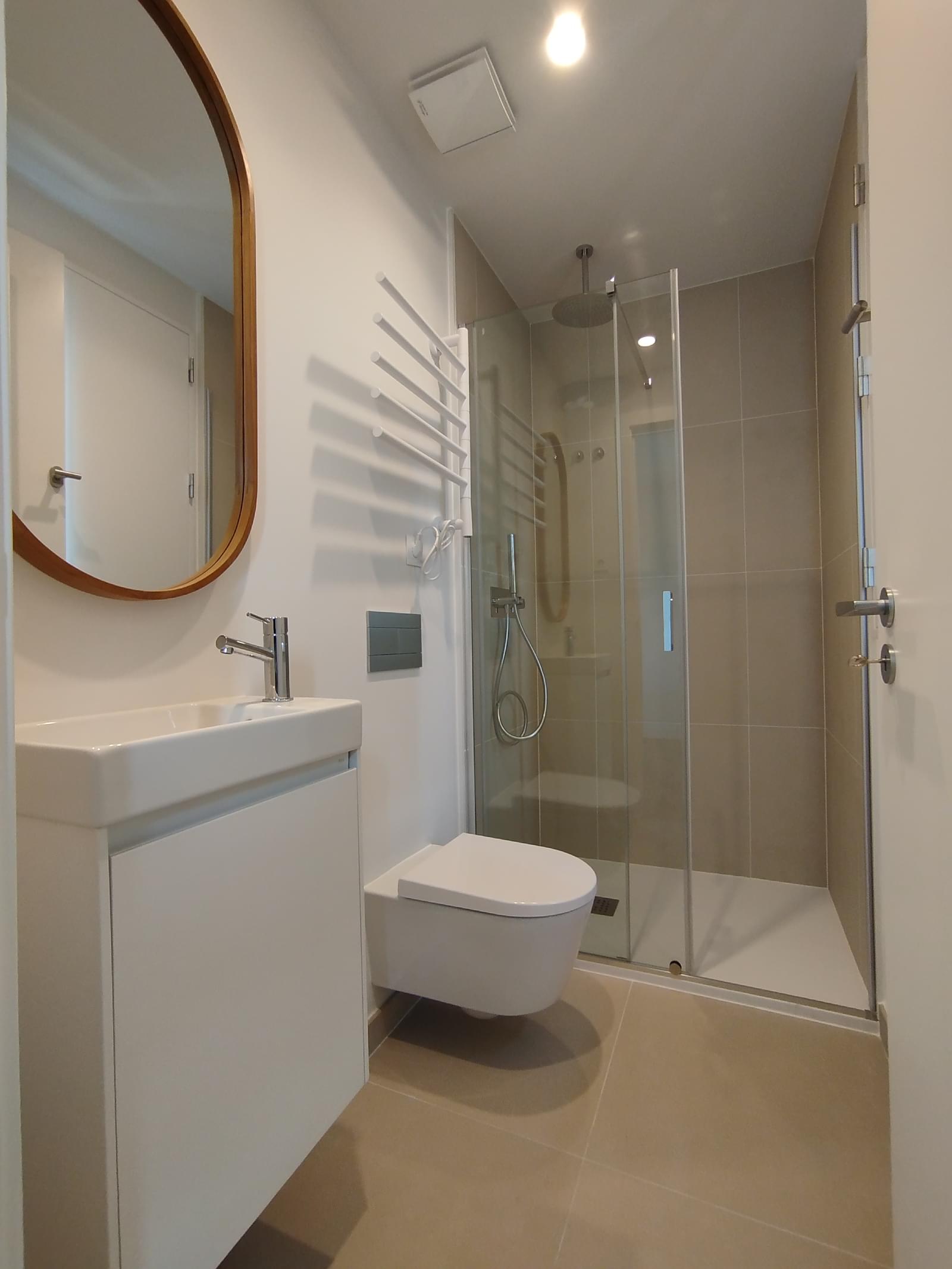 2 Bedroom Apartment/Flat's Image 10