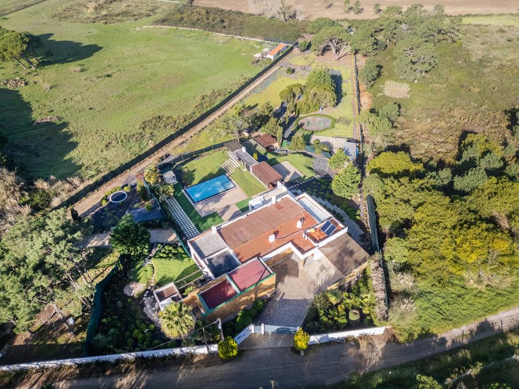 7 Bedroom House with swimming pool, Janas, Sintra