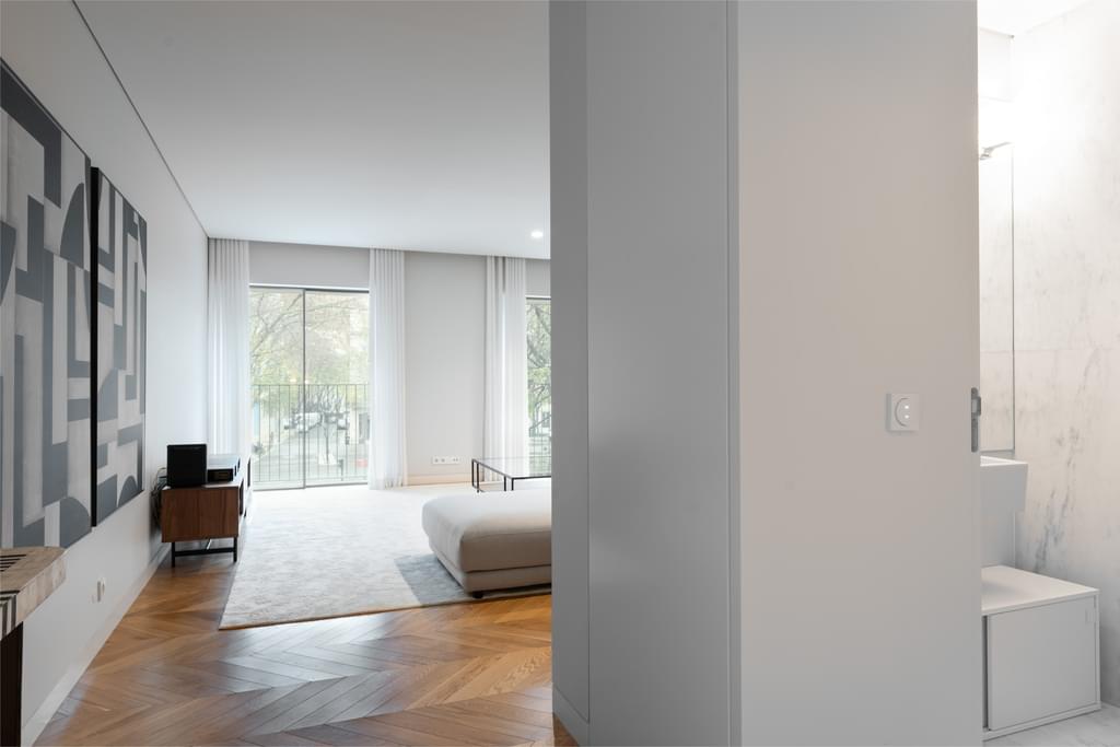 2 Bedroom Apartment with parking, Avenida da Liberdade, Lisboa 1404240410