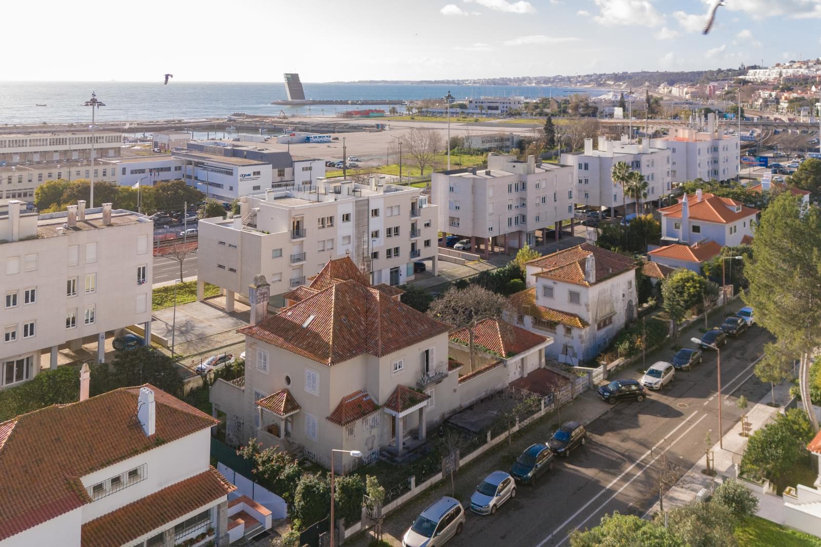 Moradia Isolada T9 com jardim, Restelo, Lisboa - Imagem 31