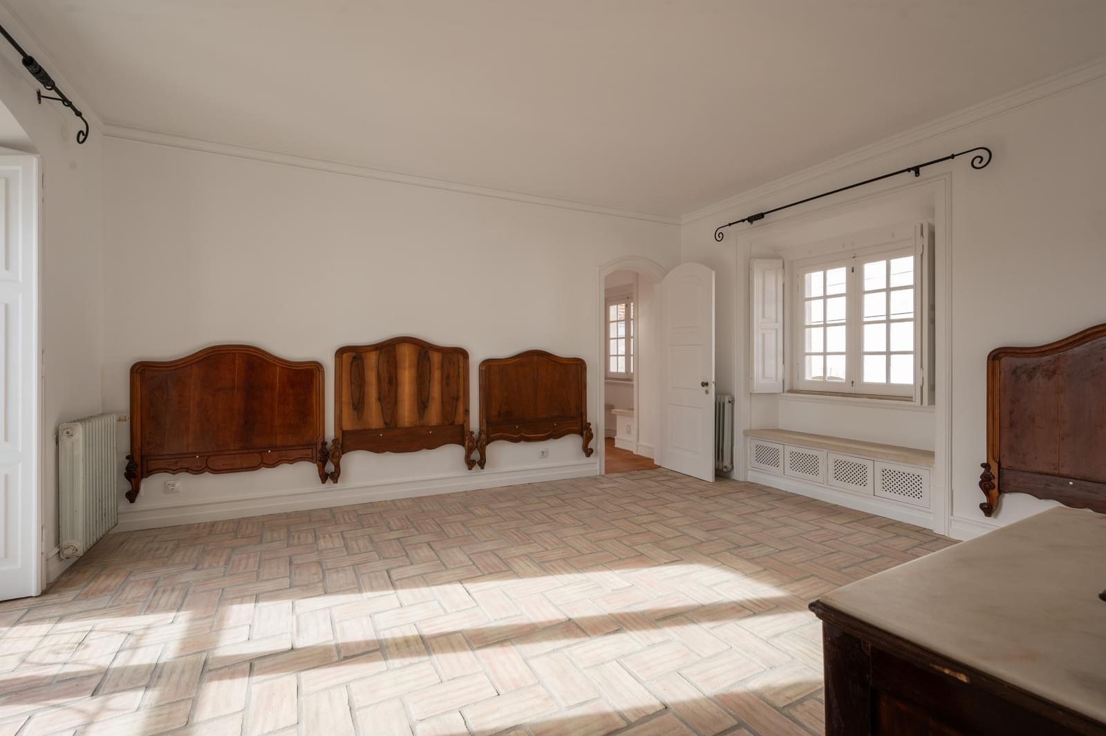 4 Bedroom Villa/Townhouse's Image 20