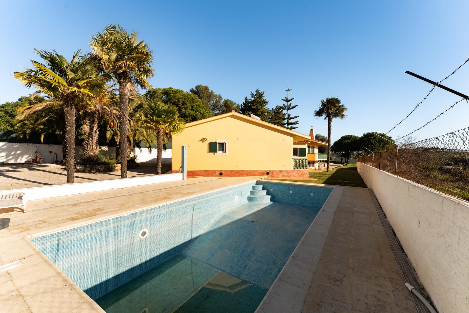 4 Bedroom Villa/Townhouse's Image 21