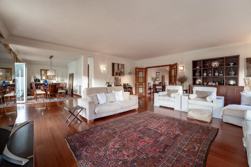 5 Bedroom House with swimming pool, Guia, Cascais 981910669