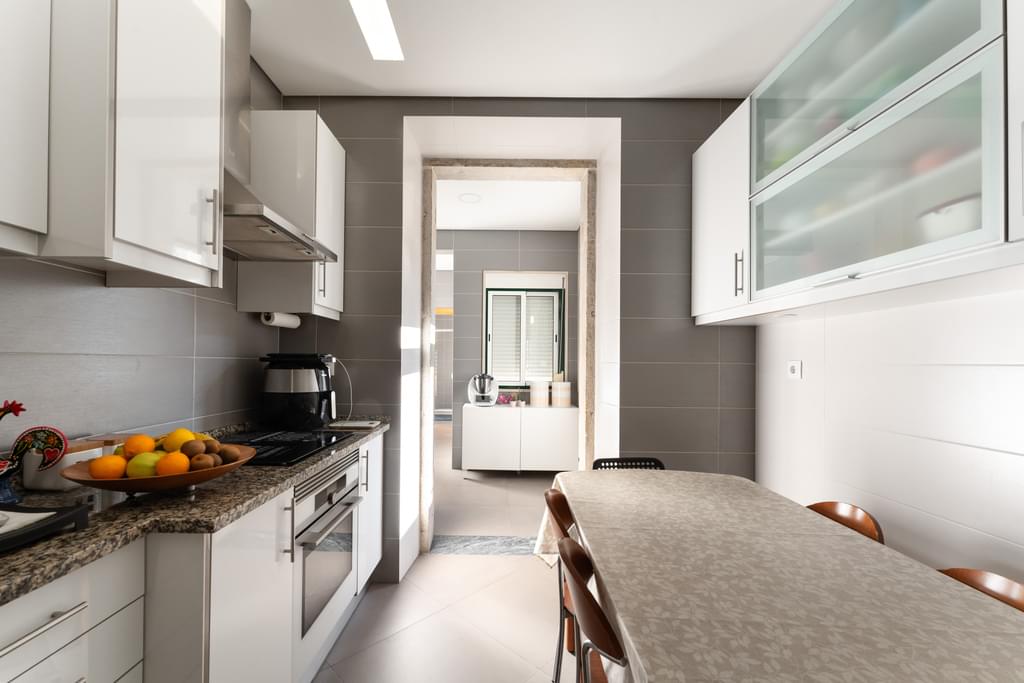 2 Bedroom Apartment with balcony, Campo de Ourique, Lisboa 2867772185