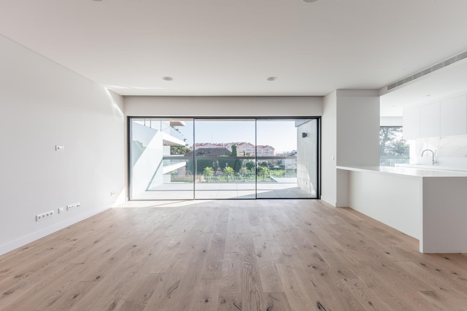 3 Bedroom Apartment/Flat's Image 3