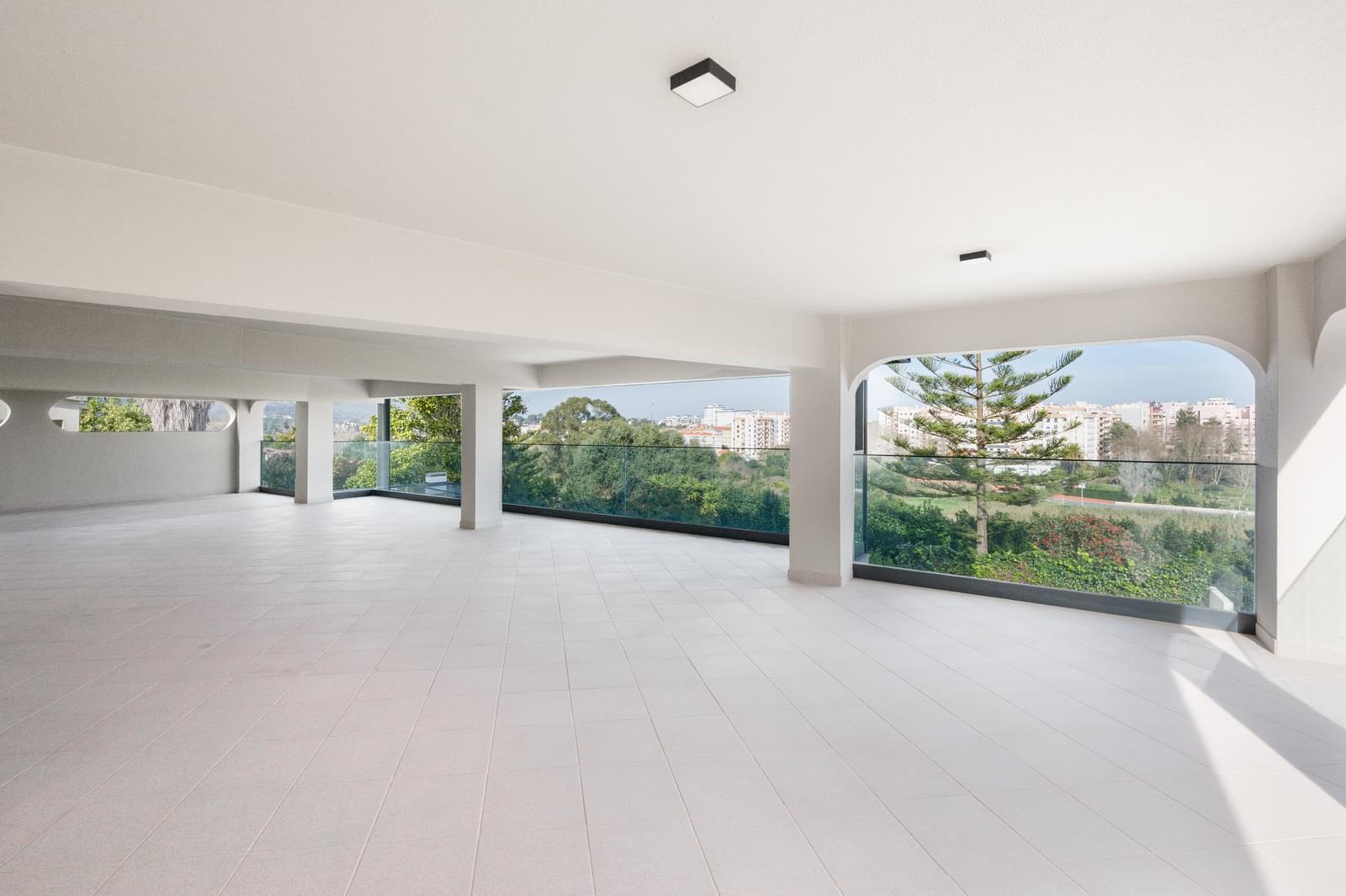 7 Bedroom Villa/Townhouse's Image 10