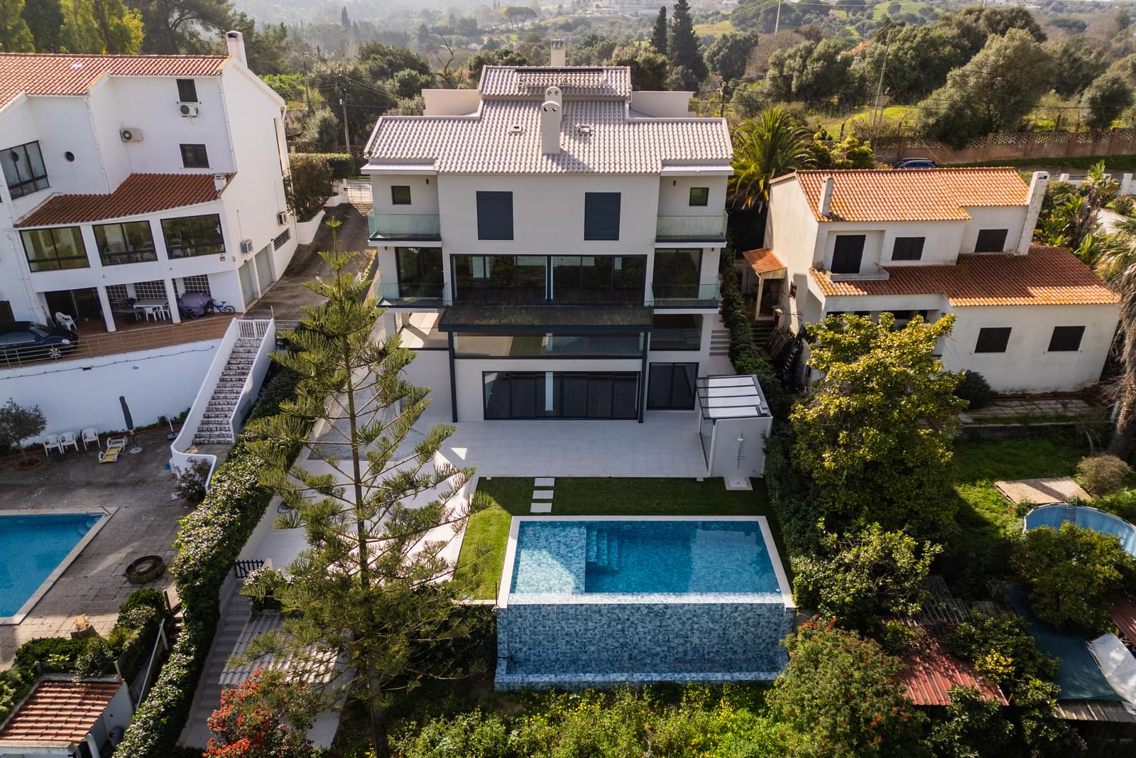 7 Bedroom Villa/Townhouse's Image 48