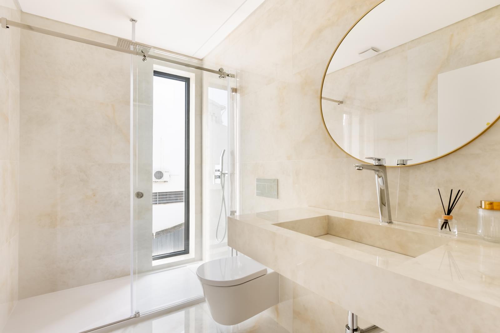 7 Bedroom Villa/Townhouse's Image 28