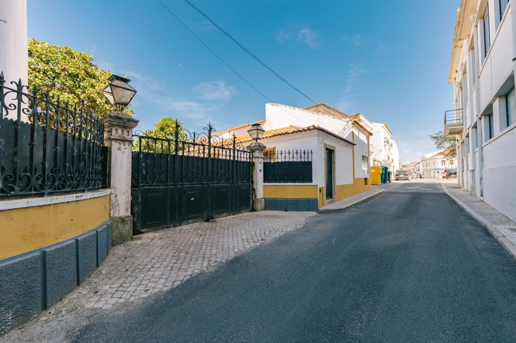 Moradia Isolada T9 com piscina, Benavente - Imagem 36