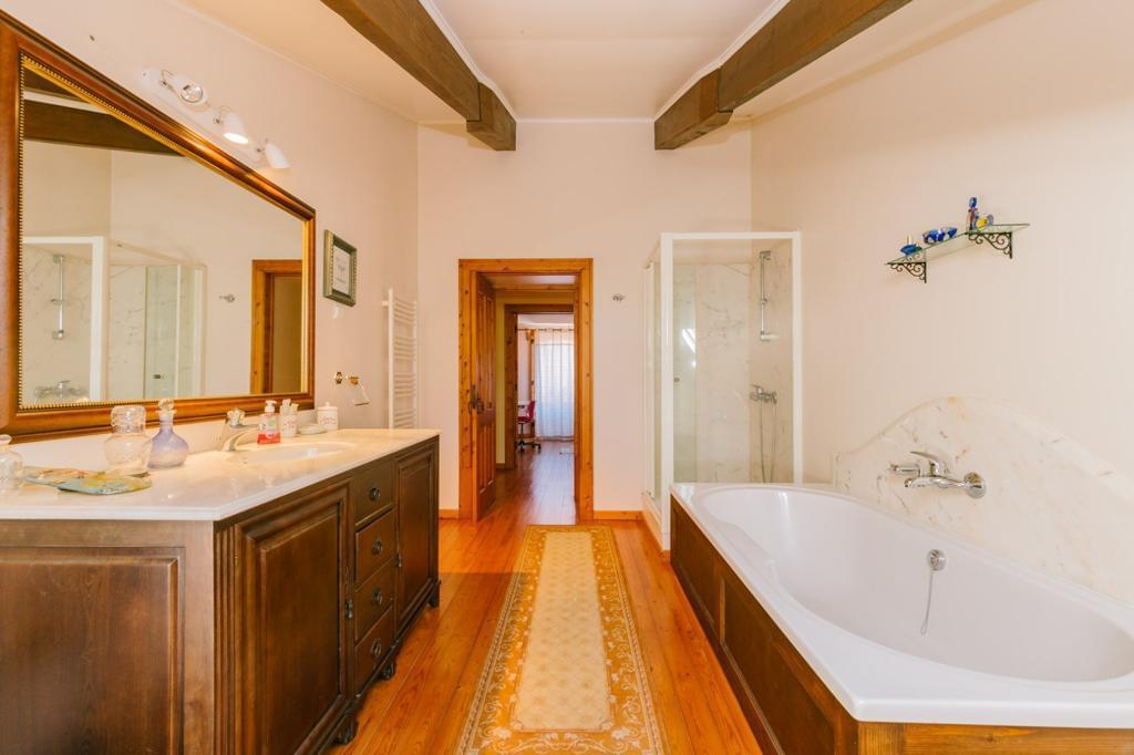 Moradia Isolada T9 com piscina, Benavente - Imagem 34