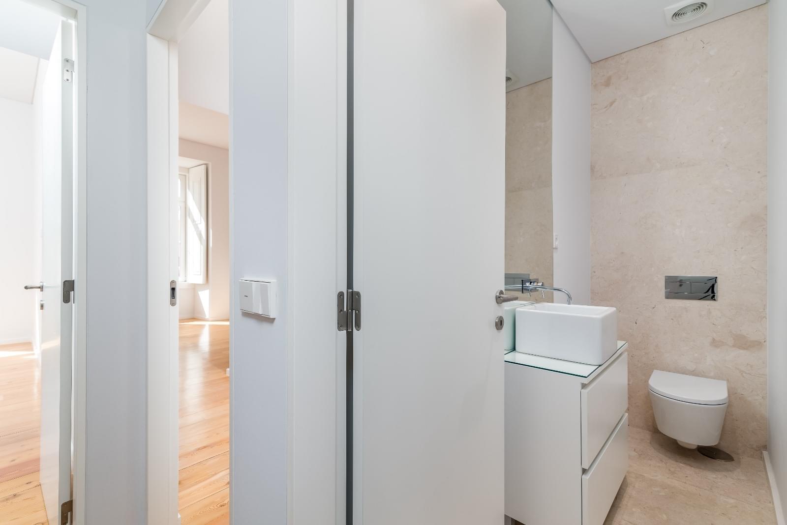 Apartamento T3 com vista, Cais do Sodré, Lisboa - Imagem 27