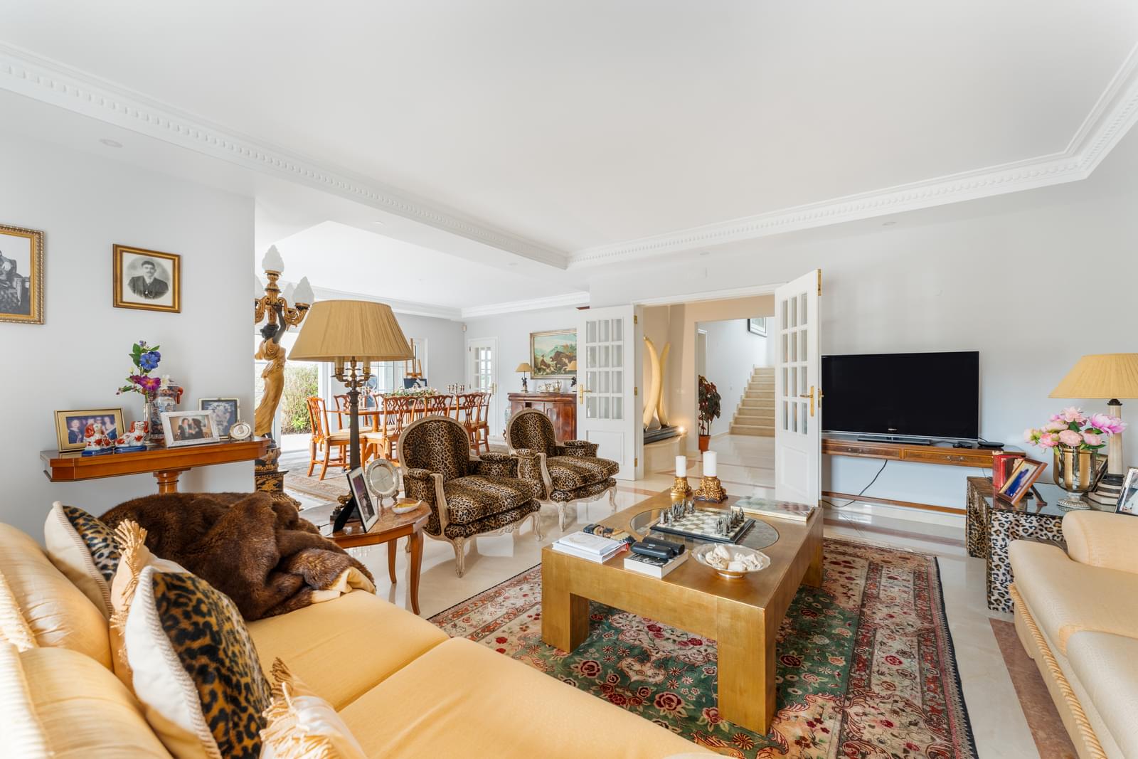 4 Bedroom Villa/Townhouse's Image 7