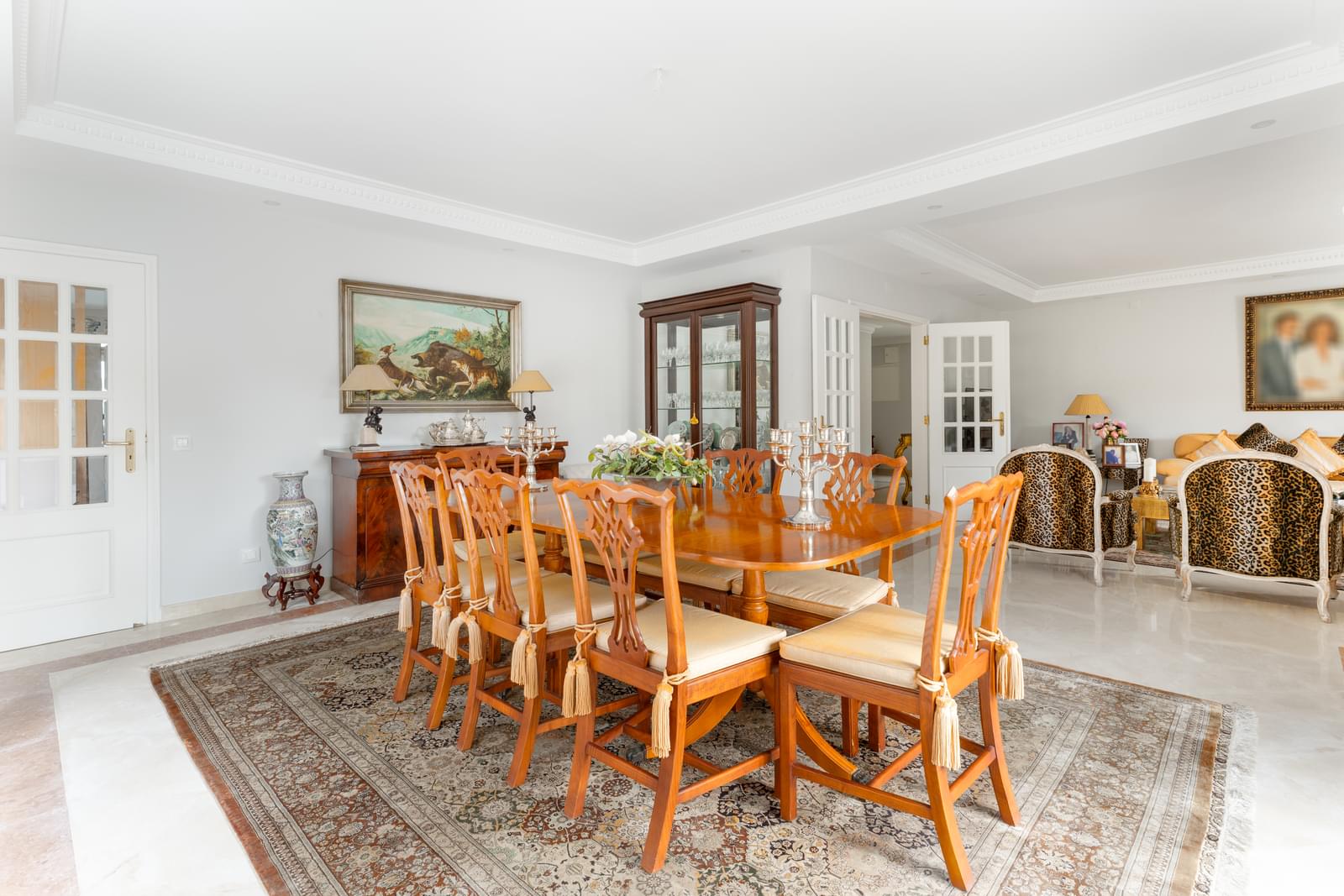 4 Bedroom Villa/Townhouse's Image 11