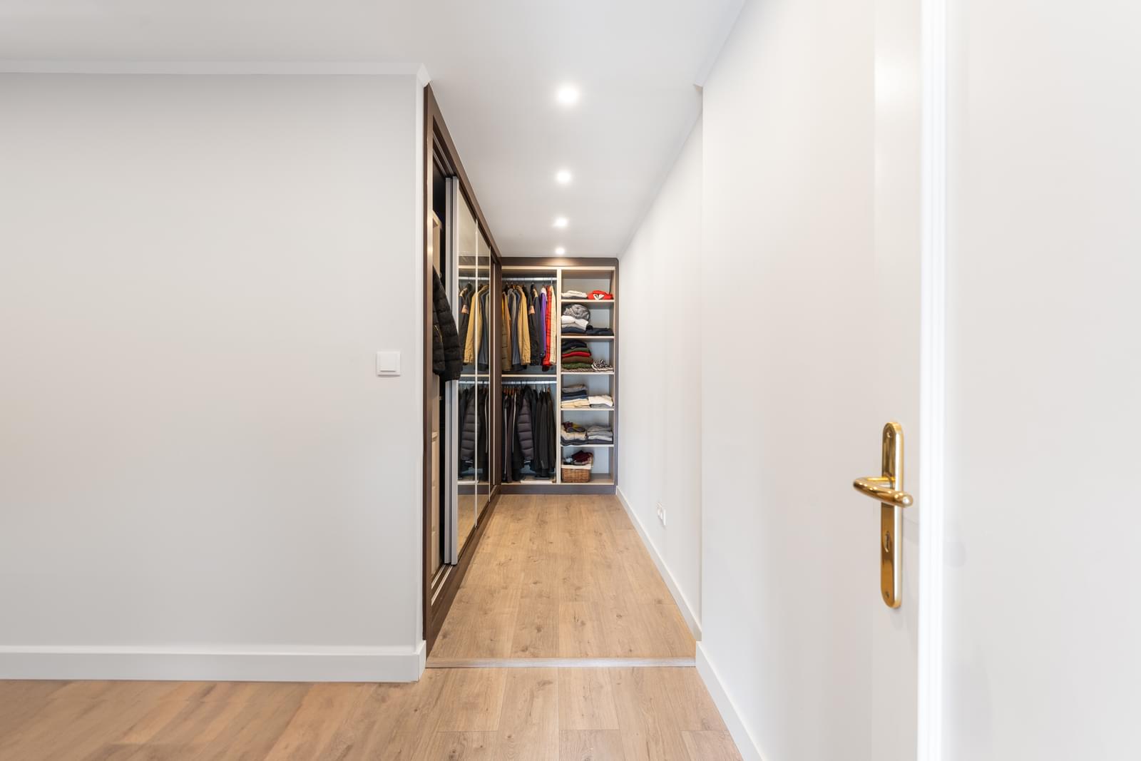 4 Bedroom Villa/Townhouse's Image 33