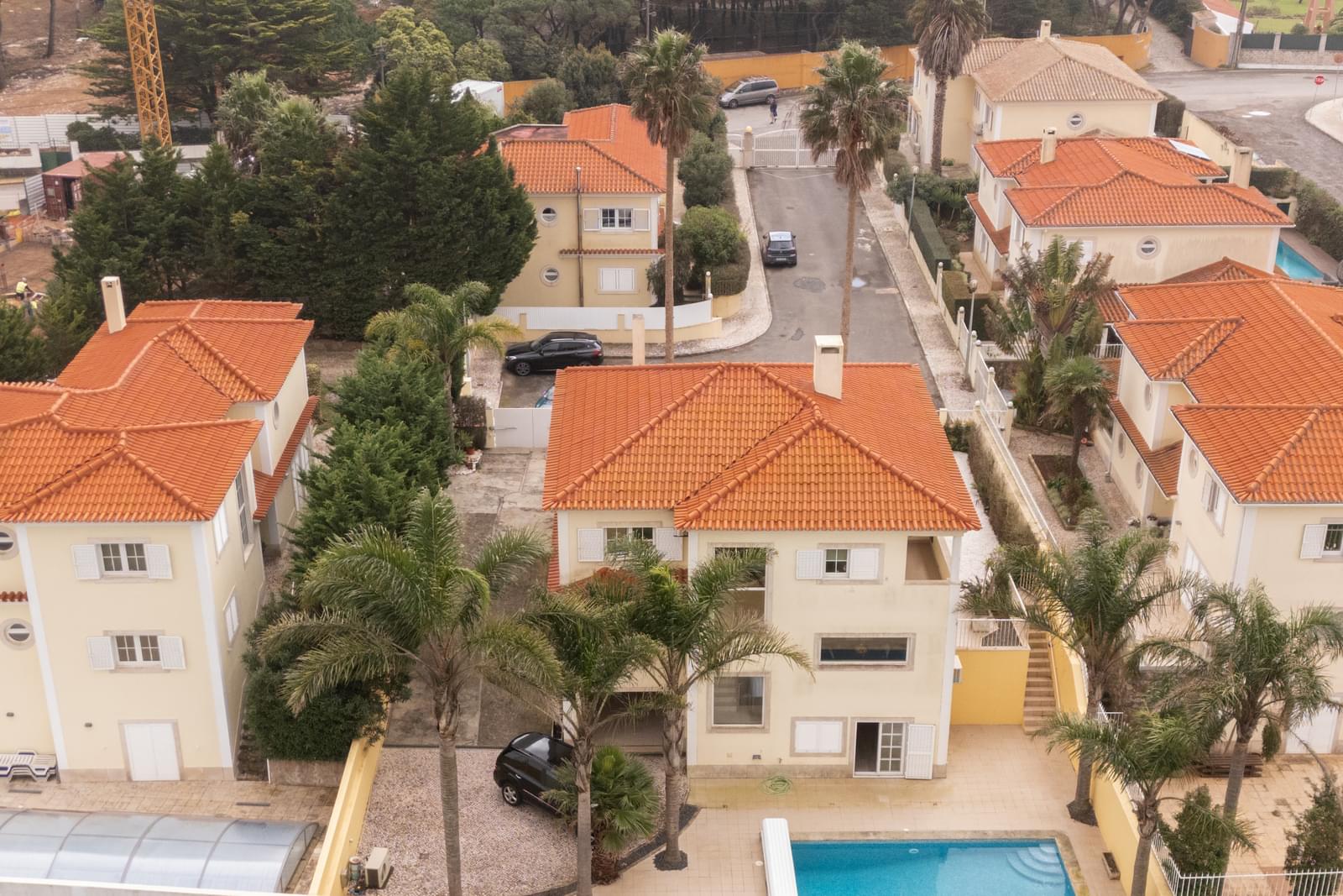 4 Bedroom Villa/Townhouse's Image 38
