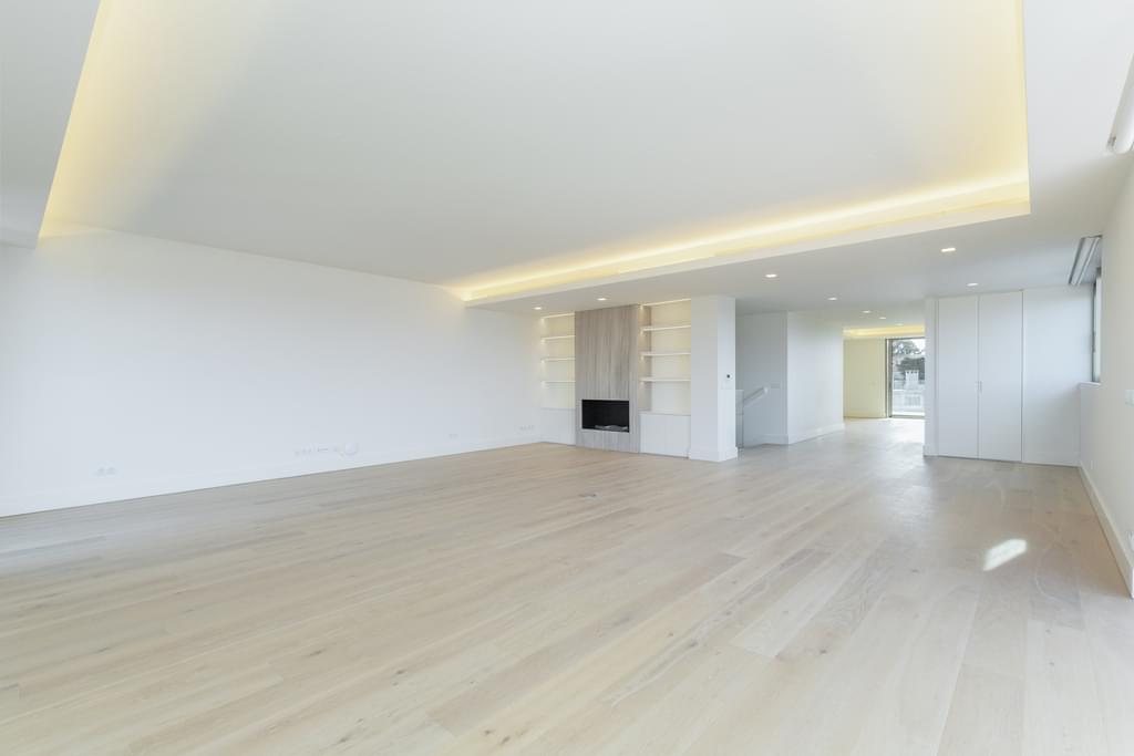 4 Bedroom Triplex with swimming pool, Estrela, Lisboa 325453044