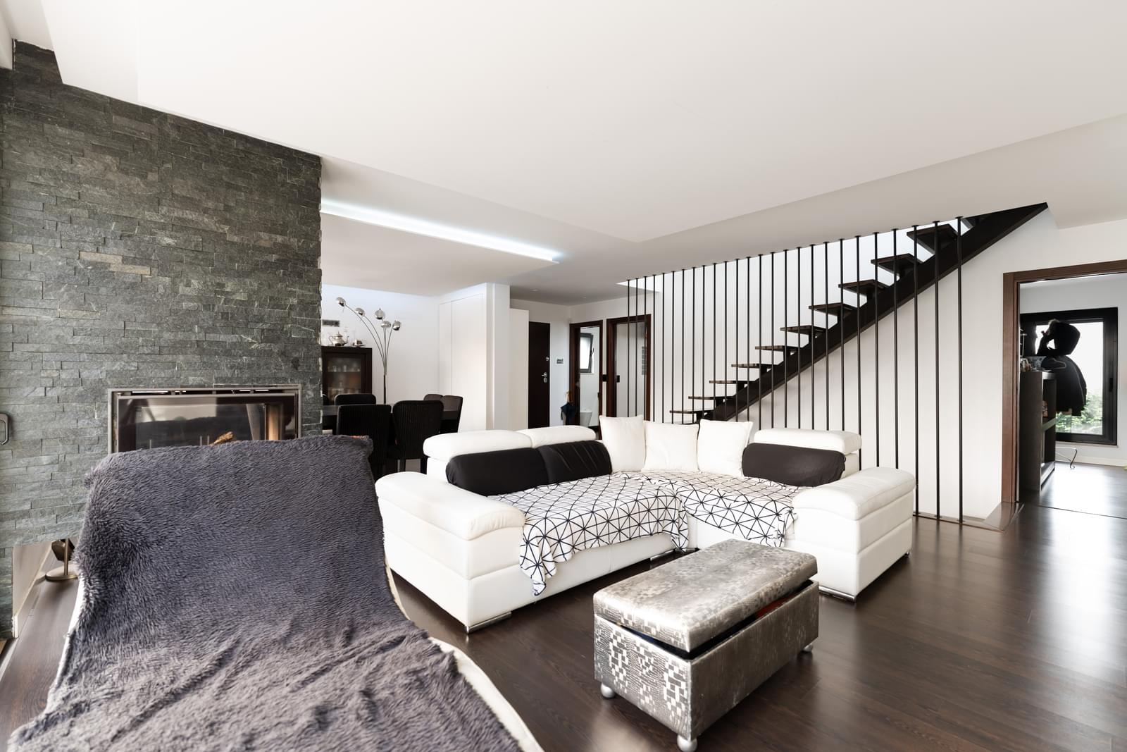 4 Bedroom Villa/Townhouse's Image 5